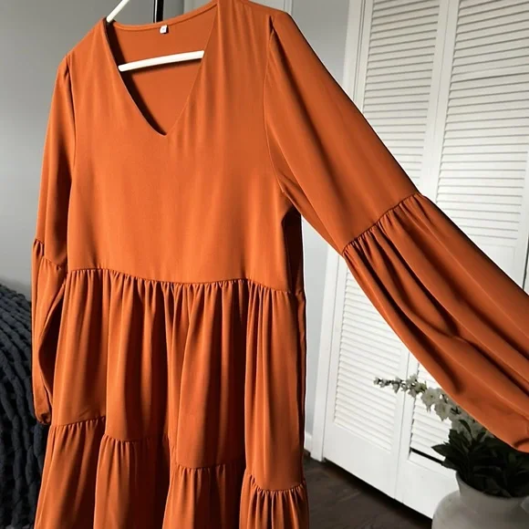 NWOT Ruffle Dress - Picture 7 of 7